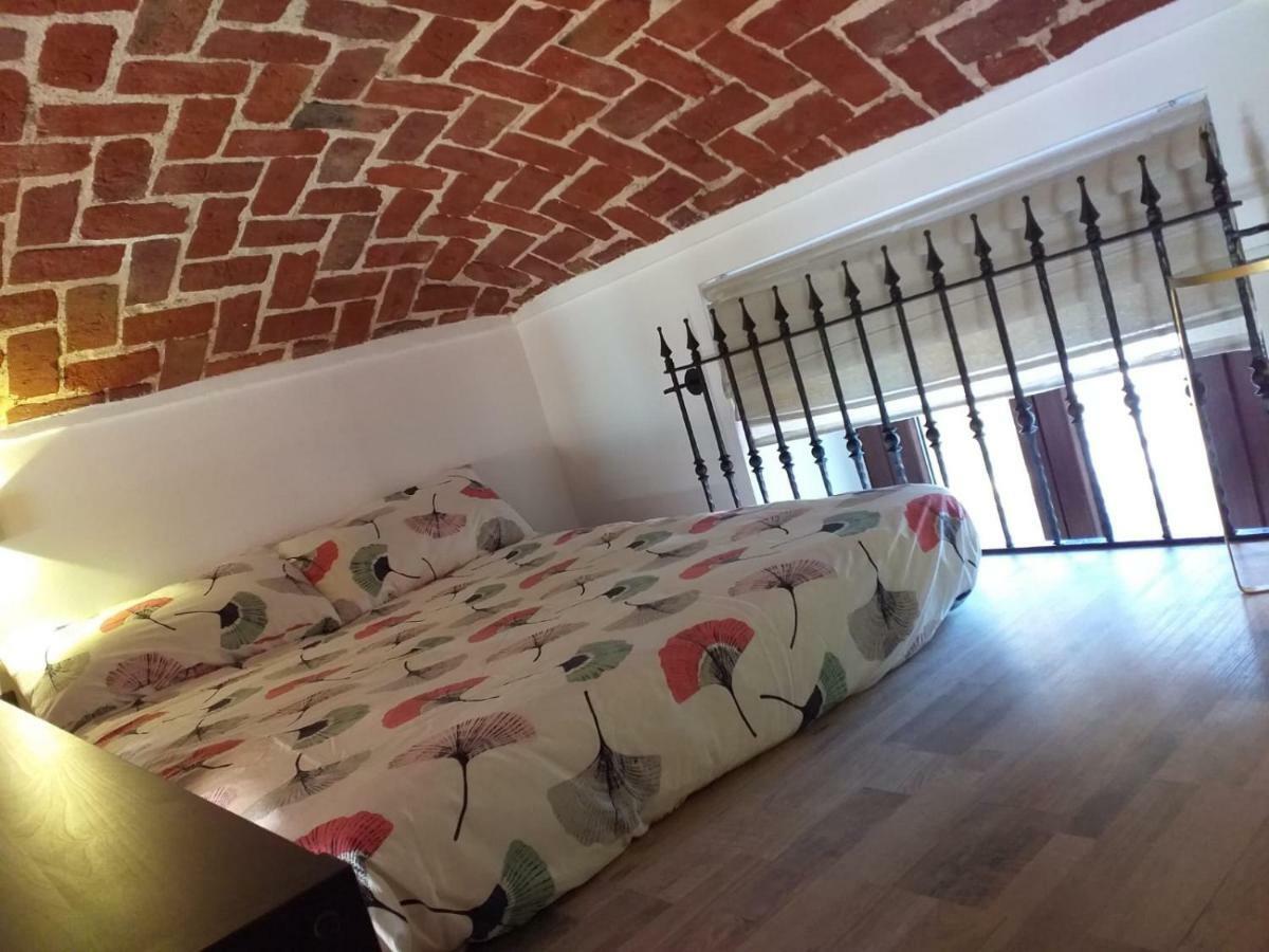 900 Meters From Metro&Station Ceva Studio Turin Exteriör bild